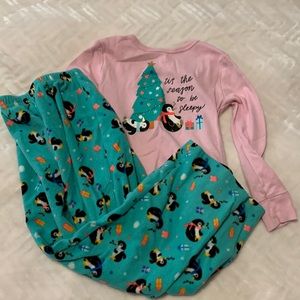 Cat & Jack Holiday Girls Penguin PJs 🐧 4T